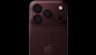 勃根地紅色 iPhone 18 Pro 機身背面，展示 4800 萬像素主相機與可變光圈